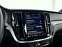 Volvo V60 T6 Plug-in hybrid AWD Plus Dark | 360° camera | Harman Kardon | Stoel- en Stuurverwarming | Trekhaak