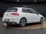 Volkswagen Golf 1.4 eHybrid Style | Pano dak | Camera | Keyless | ACC | Stuur-/Stoelverwarming | Navigatie |