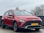 Hyundai Bayon 1.0 T-GDI 100PK Automaat Comfort Smart | 7-Traps automaat | Geïntegreerde navigatiesysteem | Apple Carplay & Android auto| Achteruitrijcamera | 16'' 2-Tone Lmv |