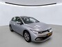 Volkswagen Golf 1.0 TSI Life / CAMERA/ PARK. SENSOREN/ DIGITAL DASHBOARD/ ADAPT. CRUISE/ NAVI/ CLIMA