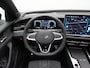 Volkswagen Passat Variant 1.5 eHybrid 272 pk DSG R-Line Edition | Panoramadak | Trekhaak | Adaptief onderstel | Head-up display | Rondomzicht camera | Harman/Kardon | IQ Light