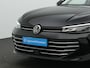 Volkswagen Passat Variant 1.5 eTSI 150 pk DSG Business | Trekhaak | 360 camera | Leder/alcantara | Stuur-/stoelverwarming | Massage