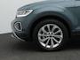 Volkswagen T-Roc 1.0 TSI 110 pk Life | Parkeersensoren voor/achter | Adaptive Cruise | Carplay