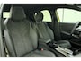 Peugeot e-208 EV GT Avantage 51 kWh 100% Elektrisch | Alcantara Executive Interior | Warmtepomp | Drive Assist Plus Pack | Elektrische verstelbare stoelen | Stoelverwarming | Mirror Screen | Nieuw uit voorraad