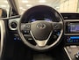 Toyota Auris 1.8 Hybrid Executive * Dealer onderhouden / Navigatie / Stoelverwarming / Camera *