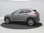 Hyundai Kona 1.0T Fashion / 1ste Eigenaar / Apple CarPlay & Android Auto Navigatie / Cruise Control / 17" LMV / Achteruitrijcamera / Airco Climat Control / Dealer onderhouden /