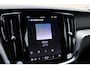 Volvo V60 2.0 T6 Plug-in hybrid AWD Plus Dark | Trekhaak Actie | SOH 96% | Camera | Elektrische achterklep | Leder | Memory