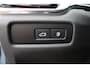 Volvo V60 2.0 T6 Plug-in hybrid AWD Plus Dark | Trekhaak Actie | SOH 96% | Camera | Elektrische achterklep | Leder | Memory