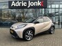 Toyota Aygo X 1.0 VVT-i S-CVT Envy AUTOMAAT | JBL AUDIO | CAMERA | 18" VELGEN | 1e EIGENAAR | NED. AUTO | APPLECARPLAY/ANDROID AUTO | ZEER LUXE UITVOERING |