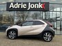 Toyota Aygo X 1.0 VVT-i S-CVT Envy AUTOMAAT | JBL AUDIO | CAMERA | 18" VELGEN | 1e EIGENAAR | NED. AUTO | APPLECARPLAY/ANDROID AUTO | ZEER LUXE UITVOERING |