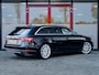 Audi A4 Avant 2.0 TFSI Sport Pro Line S 252PK | 3x S-Line | Trekhaak | Matrix LED | Virtual Cockpit | Navigatie | Parkeersensoren | Stoelverwarming | Elektrische Klep | IROAD X10 4K Dashcam | Privacy Glas |