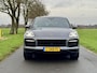 Porsche Cayenne 3.0 E-|Sport Design|Adapt. stoelen|Haak|Pano|1e eig!
