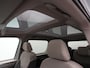Volkswagen Multivan 1.4 eHybrid 218 pk DSG L2H1 6-pers. | Panoramadak | Trekhaak | Achteruitrijcamera | Navigatie | Adaptive Cruise