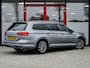 Volkswagen Passat Variant 1.5 TSI Highline | Camera | Virtual Cockpit | Stoelverwarming | Climate Control | Adaptieve Cruise Control | Apple Carplay | Android Auto | DAB+ | Metallic Lak | Privacy Glas | Velours Bekleding |