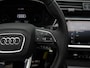 Audi Q3 40 TFSI 190 pk S-tronic quattro S edition / S-Line - Origineel NL | Panoramadak | Trekhaak | Matrix LED | Achteruitrijcamera | Navigatie | Adaptive Cruise
