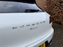 Porsche Macan 2.0 luchtvering | pano | lederen