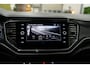 Volkswagen T-Roc 1.5 TSI 3x R-Line * Keyless - LED - Blind Spot - ACC - Lane - App * Keyless Entry - LED Koplampen - Dodehoeksensor - Adaptieve Cruise - Lane Assist - Apple CarPlay / Android Auto