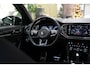Volkswagen T-Roc 1.5 TSI 3x R-Line * Keyless - LED - Blind Spot - ACC - Lane - App * Keyless Entry - LED Koplampen - Dodehoeksensor - Adaptieve Cruise - Lane Assist - Apple CarPlay / Android Auto