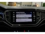 Volkswagen T-Roc 1.5 TSI 3x R-Line * Keyless - LED - Blind Spot - ACC - Lane - App * Keyless Entry - LED Koplampen - Dodehoeksensor - Adaptieve Cruise - Lane Assist - Apple CarPlay / Android Auto