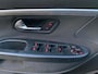 Volkswagen Eos 2.0-16v FSI ECC Audio-CD/Bluetooth Cruisecontrol ESP EDS Sportstoelen LMV 18" Panoramadak Colorpakket Nieuwe Apk!