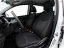 Opel Karl 1.0 ecoFLEX Black & White Edition (AIRCO,BLUETOOTH,COMFORT-STOELEN,CRUISE,RADIO/MP3-SPELER,NIEUWE APK,TOPCONDITIE)