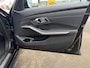 BMW 3-Serie 320i M-SPORT / HUD / LEER / LED / NL AUTO !