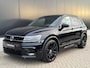Volkswagen Tiguan 1.5 TSI R-Line Panorama Virtual ACC Trekhaak Leder