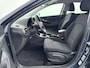 Hyundai i30 Wagon 1.0 T-GDi MHEV COMFORT SMART ^| NAVI | CAMERA | CLIMA | CRUISE | PDC | 16'' LM VELGEN | FABRIEKSGARANTIE GELDIG T/M 10-2029! |