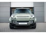 Land Rover Defender 110 P300e X-Dynamic HSE | El.Trekhaak | Pano | Cold Climate | Meridian Surround | ClearSight