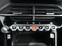 Peugeot 2008 1.2 Hybrid 136 Allure | Airco (automatisch) | Armsteun voor | Lichtmetalen velgen 17"