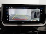 Peugeot 2008 1.2 Hybrid 136 Allure | Airco (automatisch) | Armsteun voor | Lichtmetalen velgen 17"