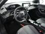 Peugeot 2008 1.2 Hybrid 136 Allure | Airco (automatisch) | Armsteun voor | Lichtmetalen velgen 17"