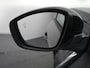 Peugeot 2008 1.2 Hybrid 136 Allure | Airco (automatisch) | Armsteun voor | Lichtmetalen velgen 17"