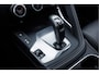 Jaguar E-Pace P250 AWD R-Dynamic S | Panoramadak | Elektr achterklep | Black Pack | Verwarmbare voorstoelen |