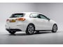 Mercedes-Benz A-klasse 180 Business Solution Aut. [ Navi Camera Stoelverwarming Trekhaak ]