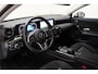 Mercedes-Benz A-klasse 180 Business Solution Aut. [ Navi Camera Stoelverwarming Trekhaak ]