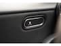 Mercedes-Benz A-klasse 180 Business Solution Aut. [ Navi Camera Stoelverwarming Trekhaak ]