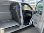 Volkswagen Transporter 2.0 TSI L2H1 Benzine Dubbele Schuifdeur Airco Cruise controle Bpm vrij Trekhaak Klep achter Omvormer Kastinrichting Standkachel Euro 6 Benzine Ideaal voor ombouw naar Camper !!