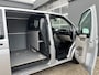 Volkswagen Transporter 2.0 TSI L2H1 Trendline Benzine /CNG Dubbele Schuifdeur Airco Cruise controle Bpm vrij Trekhaak Klep achter Omvormer Kastinrichting Standkachel Euro 6 Benzine Ideaal voor ombouw naar Camper !!