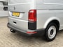 Volkswagen Transporter 2.0 TSI L2H1 Trendline Benzine /CNG Dubbele Schuifdeur Airco Cruise controle Bpm vrij Trekhaak Klep achter Omvormer Kastinrichting Standkachel Euro 6 Benzine Ideaal voor ombouw naar Camper !!