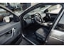 Land Rover Discovery Sport P300e PHEV AWD AUT | Black Pack | Afneembare trekhaak | Panoramadak | 360gr Camera |
