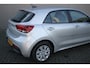 Kia Rio 1.2I 83PK ComfortLine Airco/Bluetooth/Parkeerhulp/Stoelverwarming