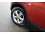 Nissan Qashqai 2.0 Tekna, Leder, Climate, Cruise, Trekhaak, Parkeersensoren, 17 inch, Panoramadak, Licht, Regensensor, Blue tooth, Dimmende binnenspiegel, 3 maanden garantie