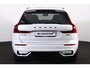 Volvo XC60 T6 Recharge AWD Plus Black Edition - Panorama/schuifdak - IntelliSafe Assist & Surround - 360º Camera - Harman/Kardon audio - Adaptieve LED koplampen - Verwarmde voorstoelen, stuur & achterbank - Parkeersensoren voor & achter - Elektr. bedienb. voorstoelen met geheugen - Head up display - Draadloze tel. lader - Extra getint glas - 21' LMV