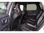Volvo XC60 T6 Recharge AWD Plus Black Edition - Panorama/schuifdak - IntelliSafe Assist & Surround - 360º Camera - Harman/Kardon audio - Adaptieve LED koplampen - Verwarmde voorstoelen, stuur & achterbank - Parkeersensoren voor & achter - Elektr. bedienb. voorstoelen met geheugen - Head up display - Draadloze tel. lader - Extra getint glas - 21' LMV