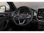 Volkswagen T-Roc 1.5 TSI 150PK R-Line | Keyless | Stoelverwarming | Camera |