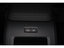 Volvo XC60 T6 Recharge AWD Ultra Black Edition - Panorama/schuifdak - IntelliSafe Assist & Surround - 360º Camera - Harman/Kardon audio - Adaptieve LED koplampen - Verwarmde voorstoelen, stuur & achterbank - Parkeersensoren voor & achter - Elektr. bedienb. voorstoelen met geheugen - Head up display - Draadloze tel. lader - Extra getint glas - 21' LMV