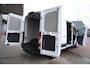 Ford Transit 350 2.0 TDCI 130PK L3H2 Trend nr. V137 | Airco | Cruise | Trekhaak | Apple cp-Android auto