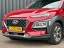 Hyundai Kona GDI 141pk HEV 2WD Aut. Fashion I HUD I Krell I Adaptieve Cruise I Camera I Navigatie I Dode Hoek I Climate Control I