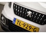 Peugeot 2008 1.2 PureTech Blue Lion | PANORAMADAK | SFEERVERLICHTING | NAVIGATIE | DAB | APPLE | TREKHAAK